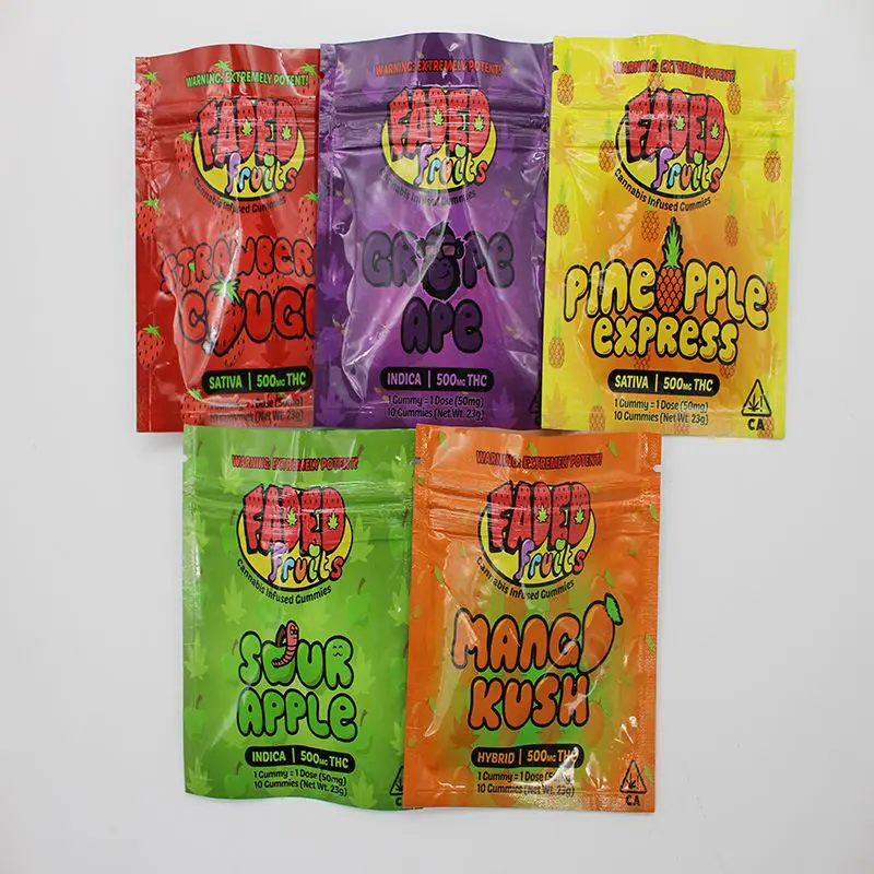 faded-fruits-gummies-19.webp
